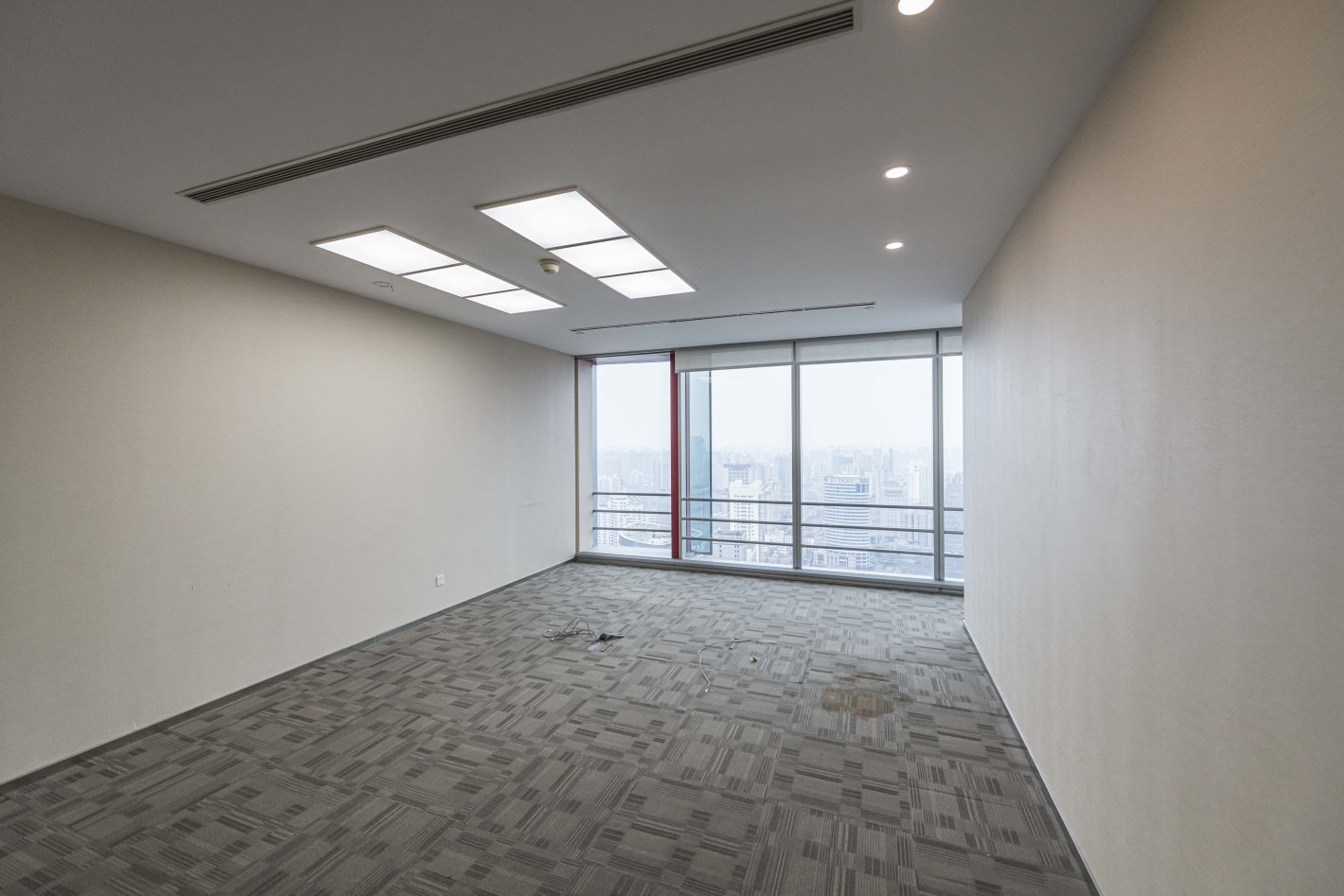 中信广场虹口 中信广场 375平米 简装修