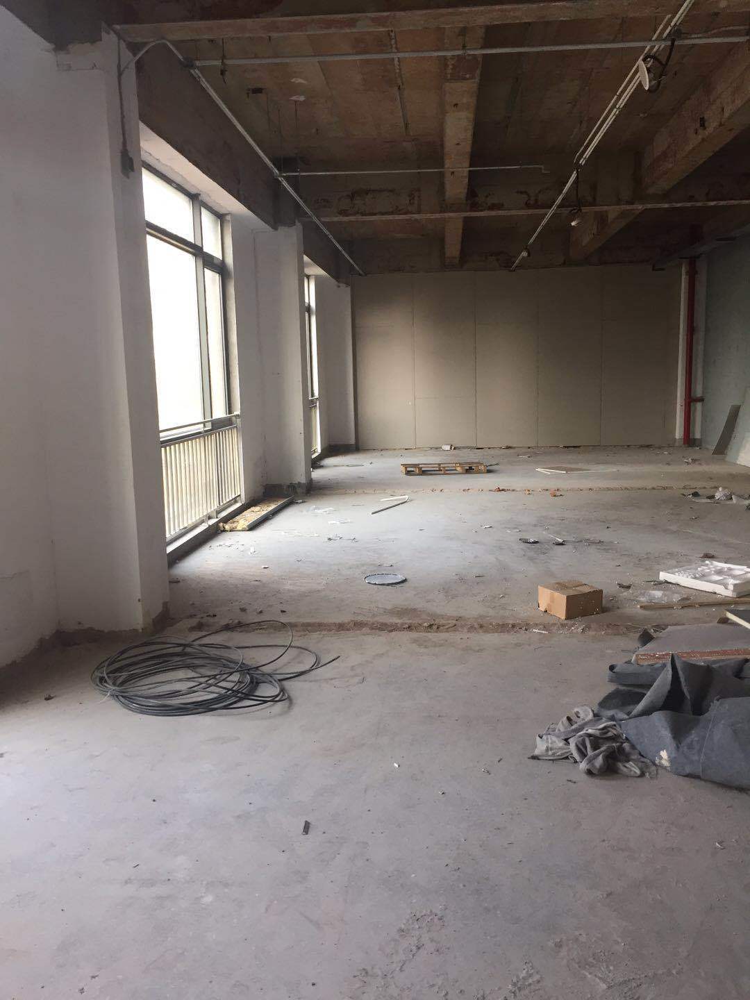 亚都商务楼徐汇 亚都商务楼 160平米 中等装修