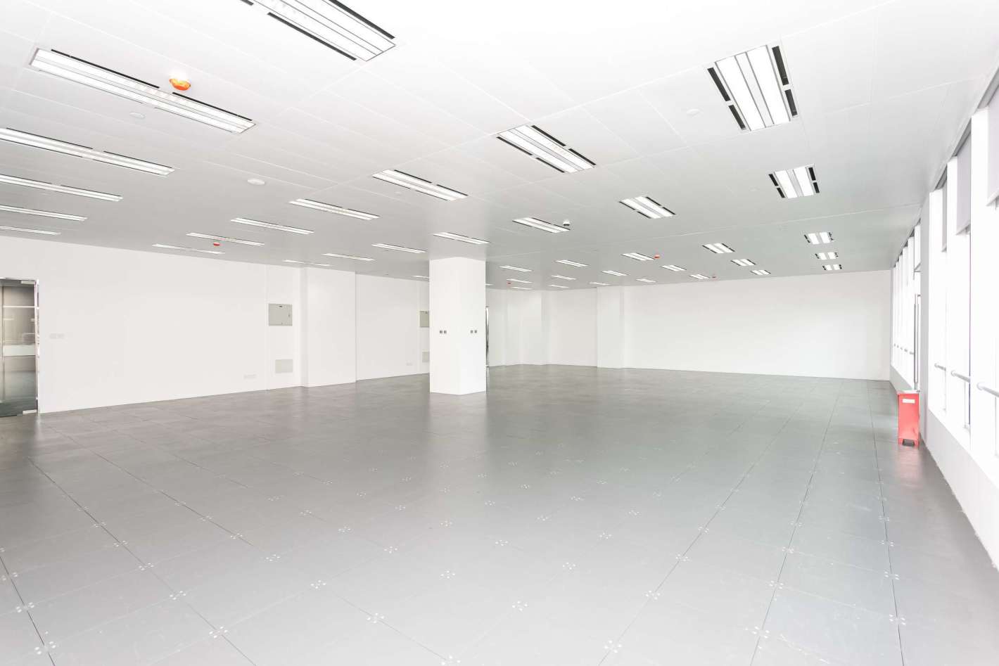 虹桥丽宝广场长宁 虹桥丽宝广场 500平米 简装修