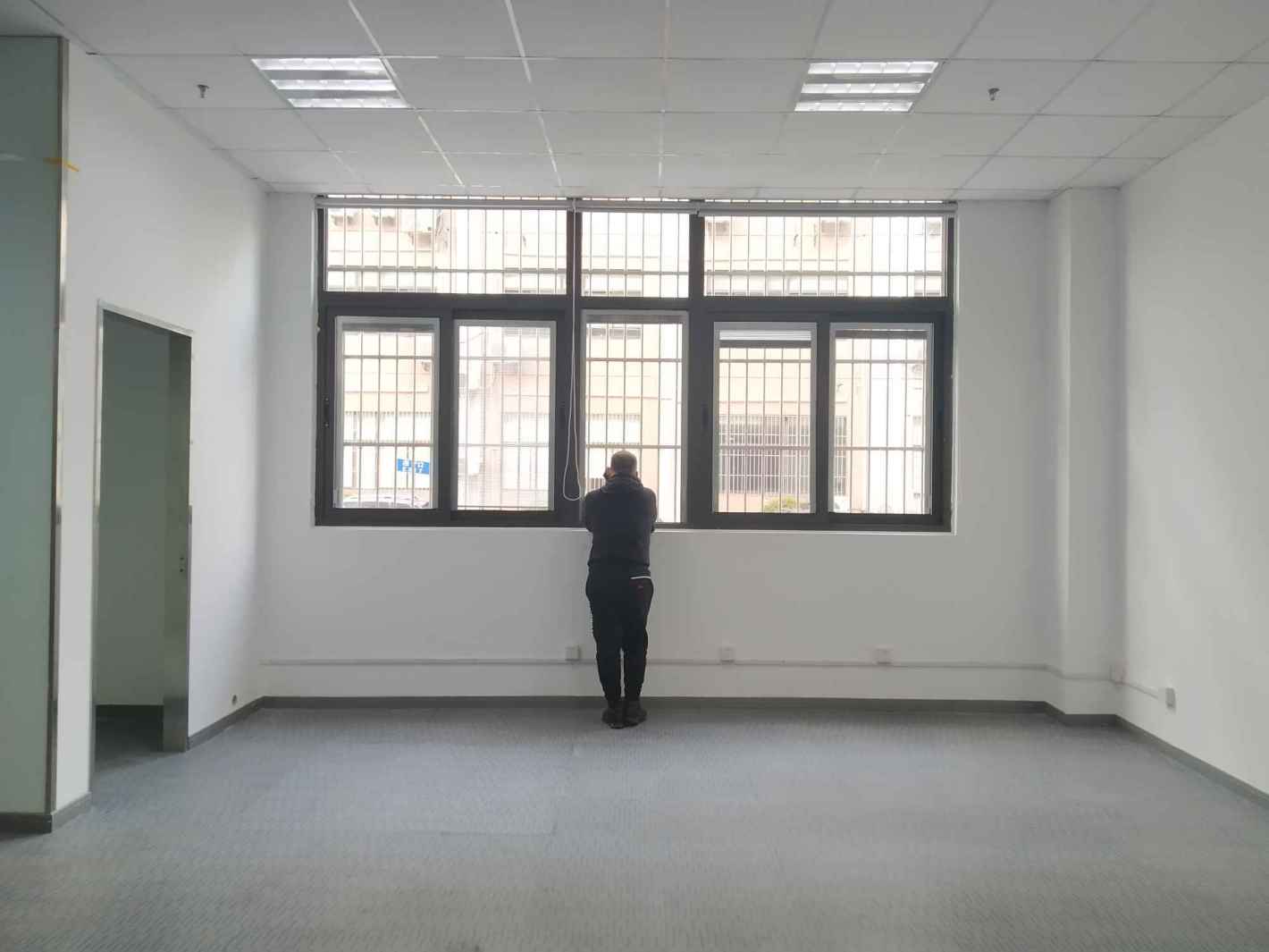 桂平园98平米办公室出租-租金价格3.65元/m²/天