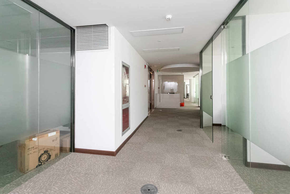 诺亚财富中心（原虹桥新地中心）长宁 诺亚财富中心（原虹桥新地中心） 611平米 简装修