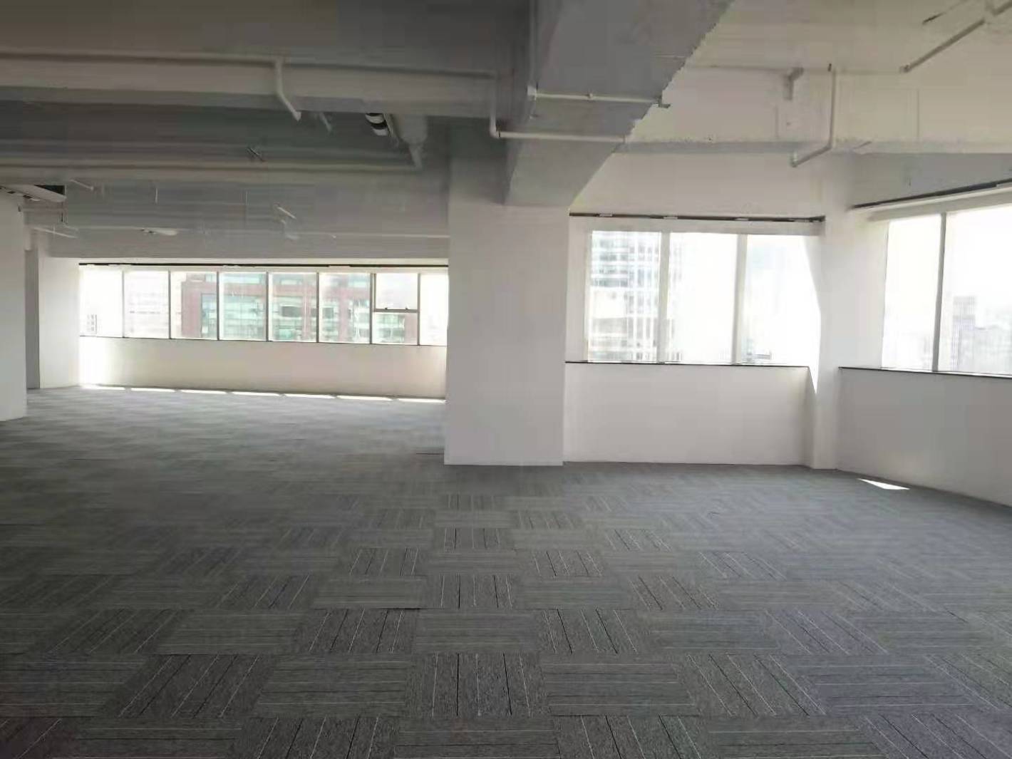 汇银大厦183平米办公室出租-租金价格6.90元/m²/天