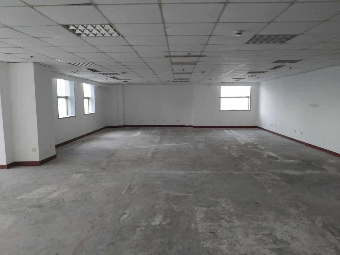 明申中心大厦252平米办公室出租-租金价格4.36元/m²/天