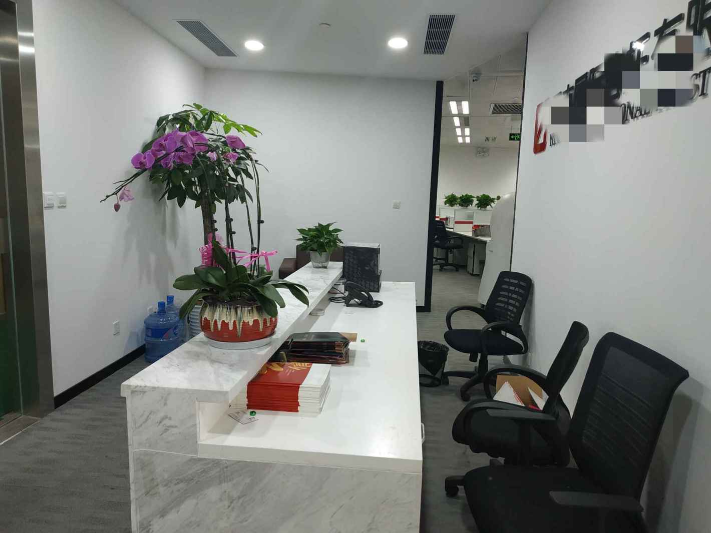 1788国际中心静安 1788国际中心 396平米 简装修