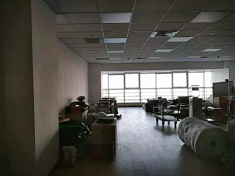 红星世贸大厦普陀 红星世贸大厦 300平米 精装修