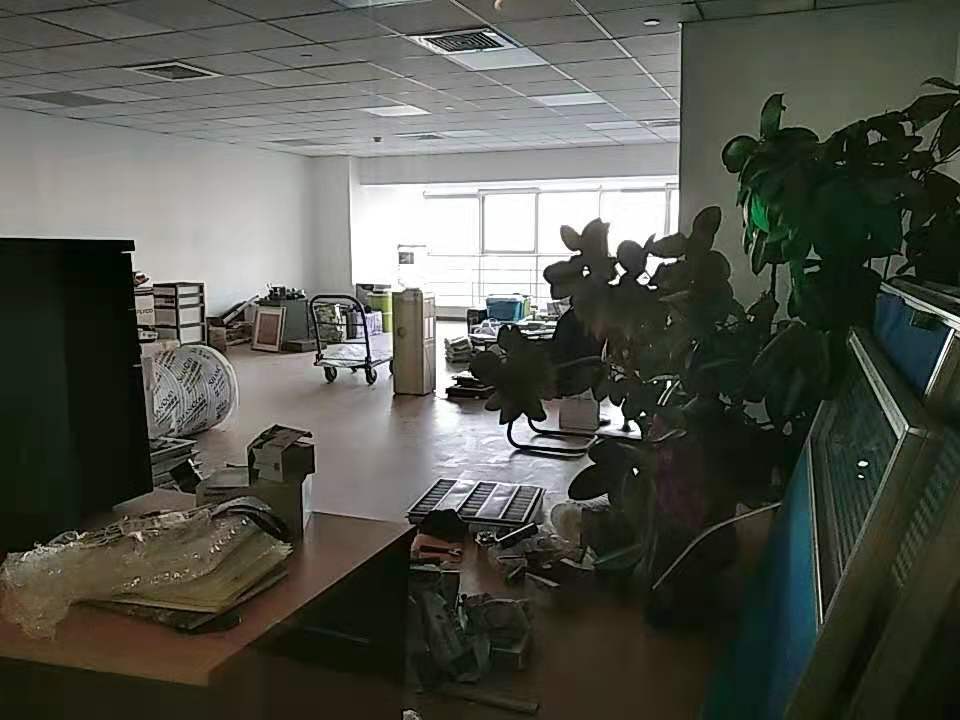 红星世贸大厦普陀 红星世贸大厦 300平米 精装修