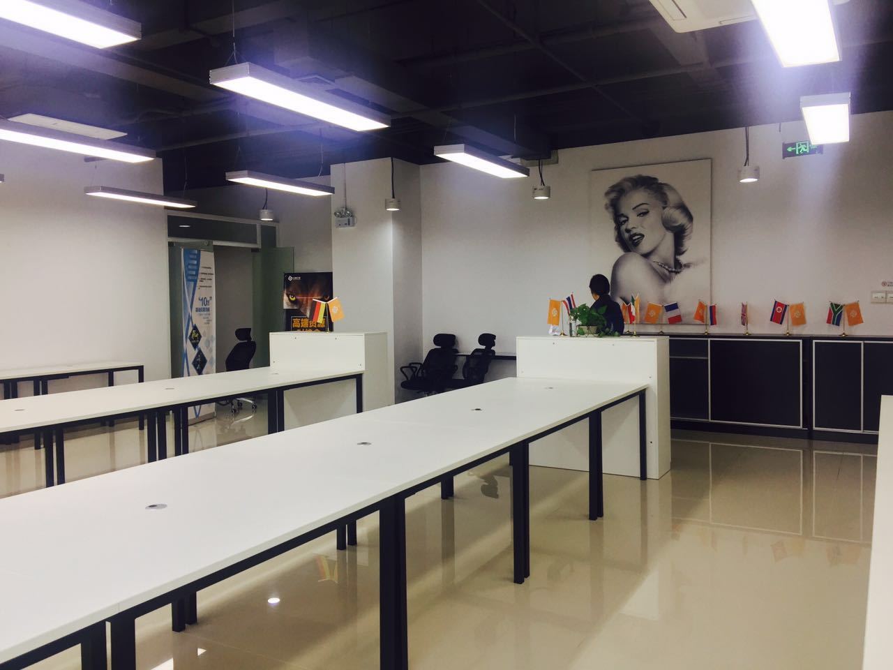 中铁中环时代广场静安 中铁中环时代广场 510平米 中等装修