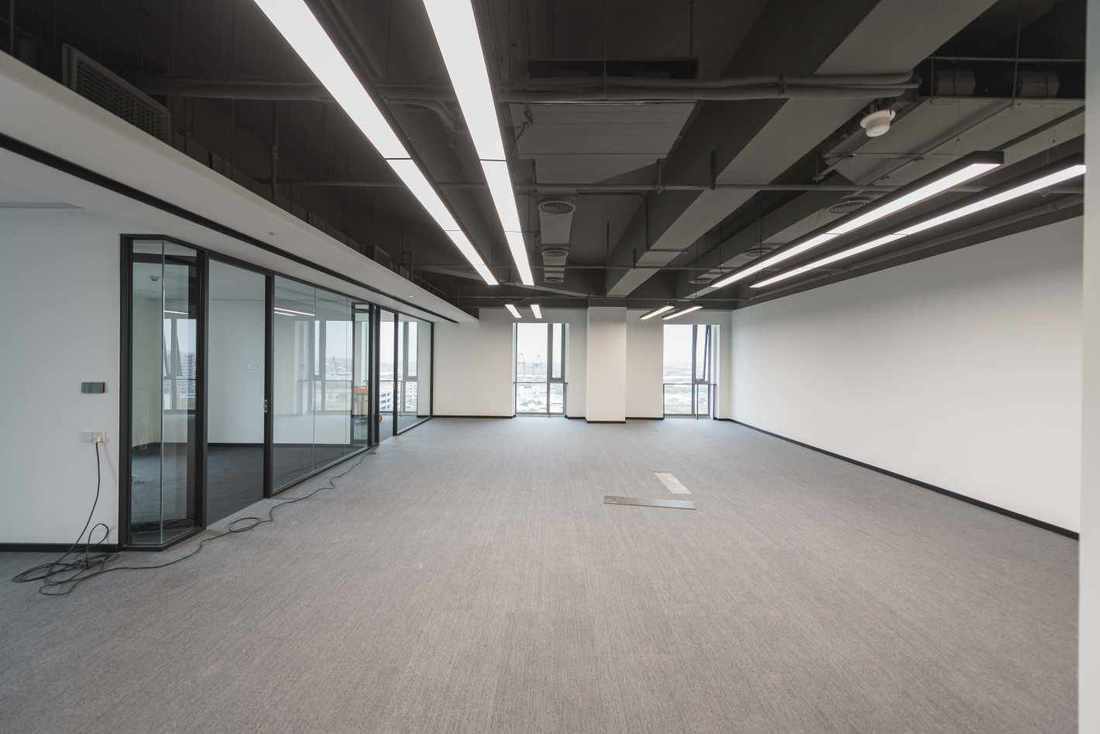 湾谷科技园杨浦 湾谷科技园 217平米 简装修