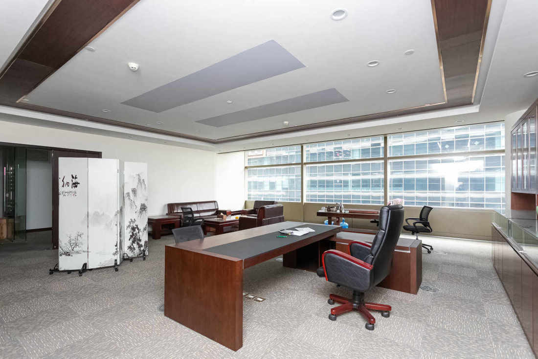 诺亚财富中心（原虹桥新地中心）长宁 诺亚财富中心（原虹桥新地中心） 611平米 简装修