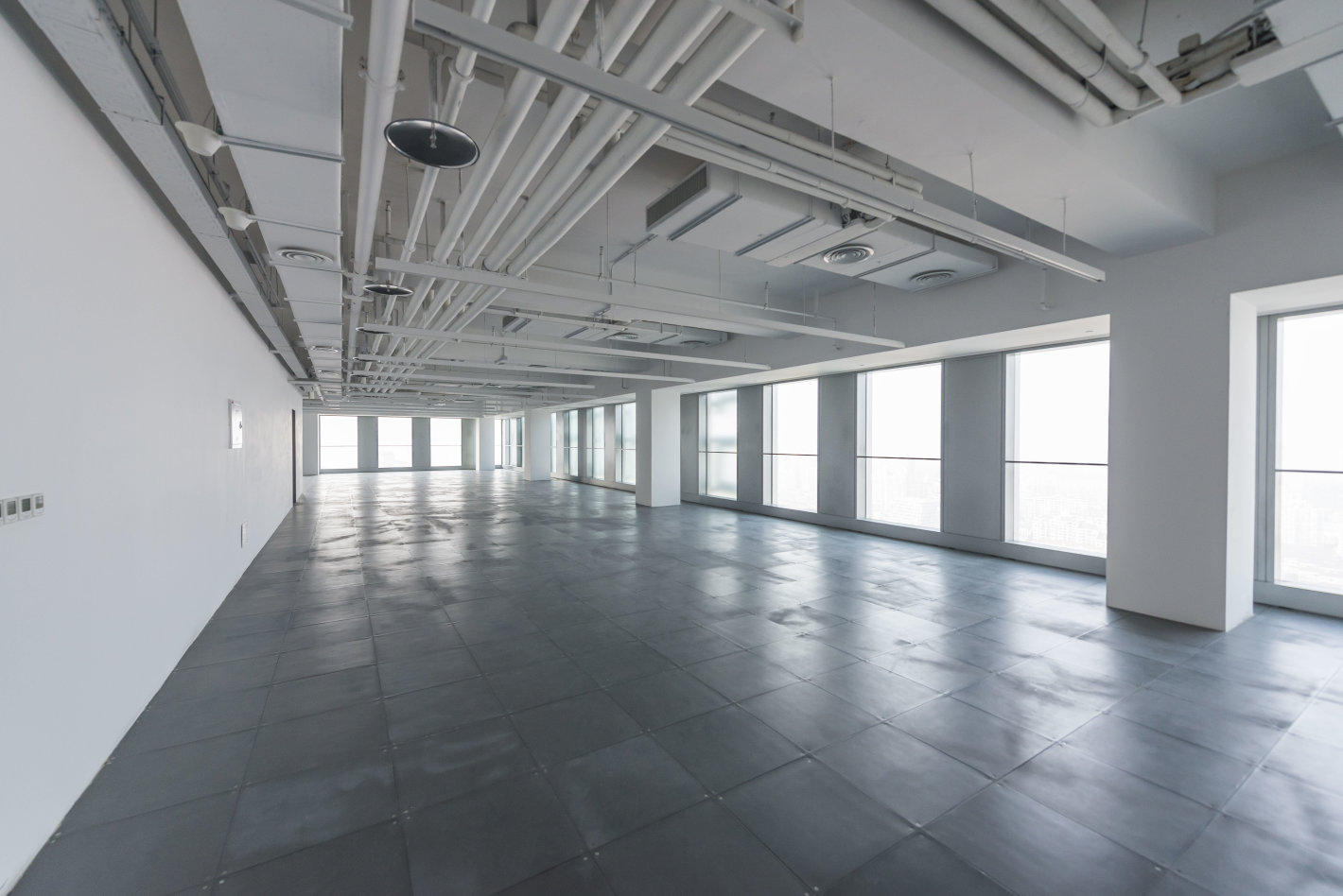 SOHO天山广场长宁 SOHO天山广场 768平米 中等装修