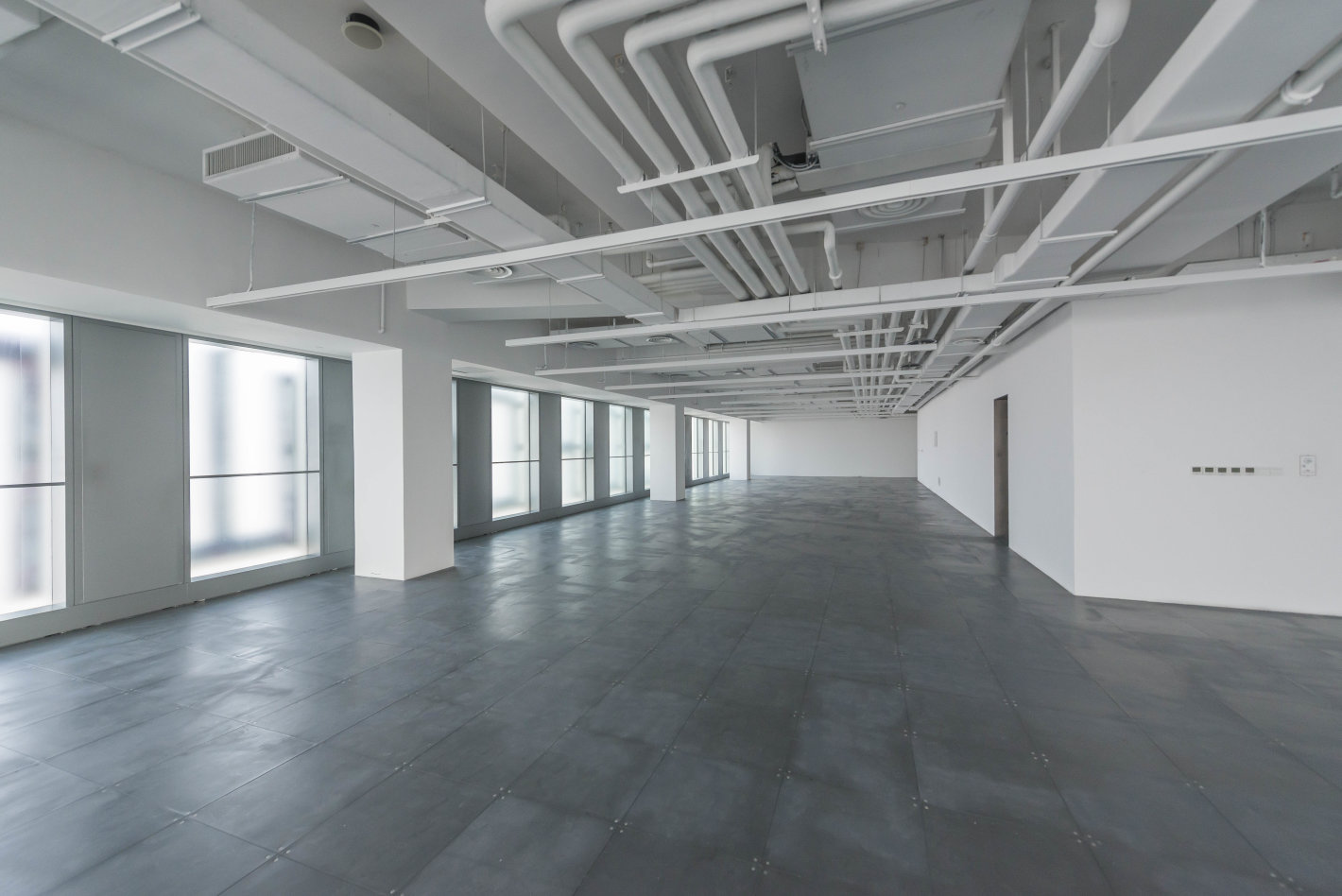 SOHO天山广场长宁 SOHO天山广场 768平米 中等装修