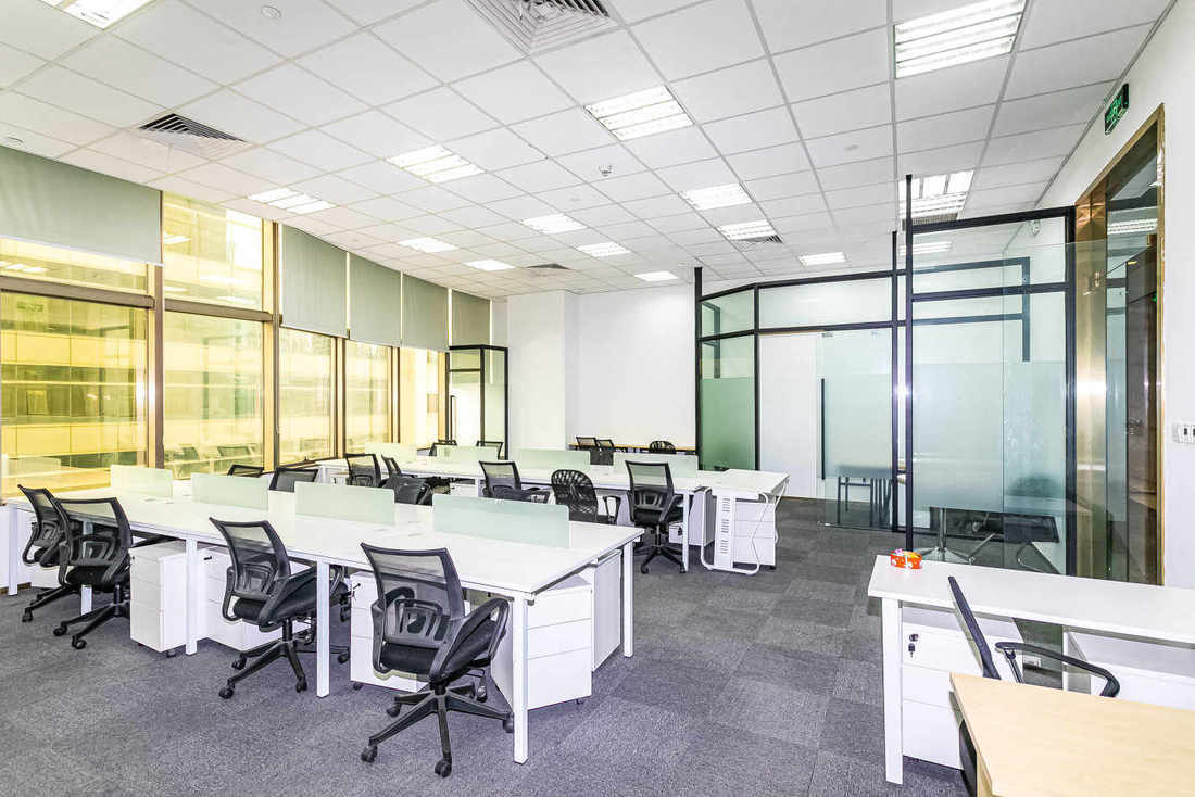 世界贸易大厦黄浦 世界贸易大厦 111平米 中等装修