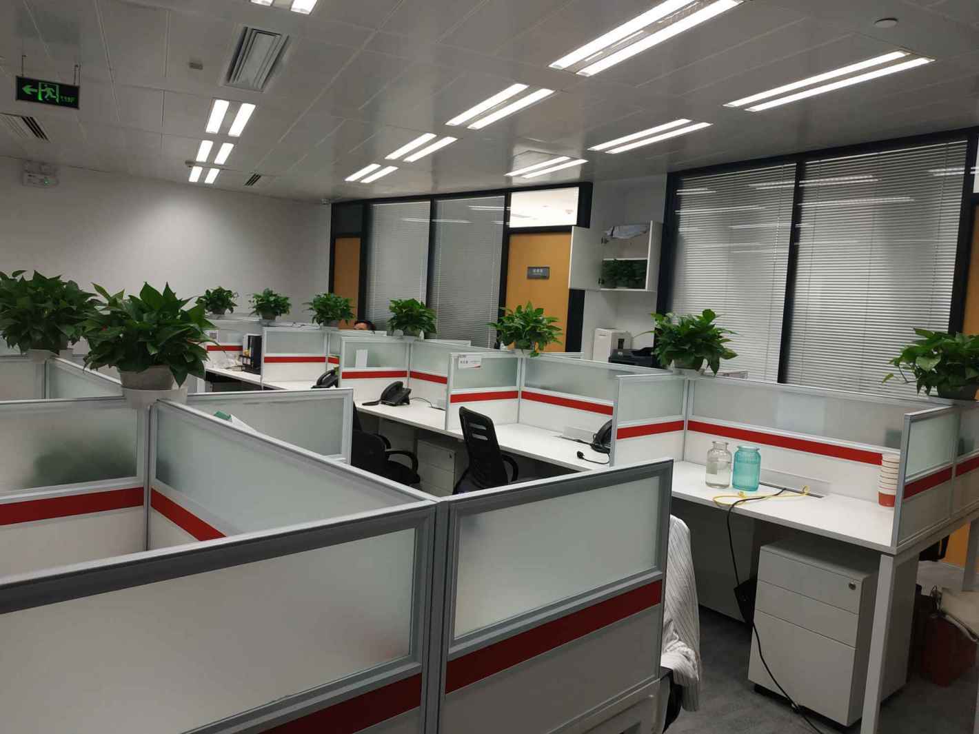 1788国际中心静安 1788国际中心 396平米 简装修