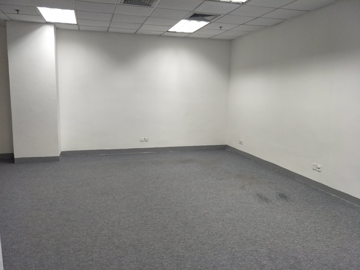 瑞金大厦瑞金大厦194平米精装修地铁1/10/12号线陕西南路站