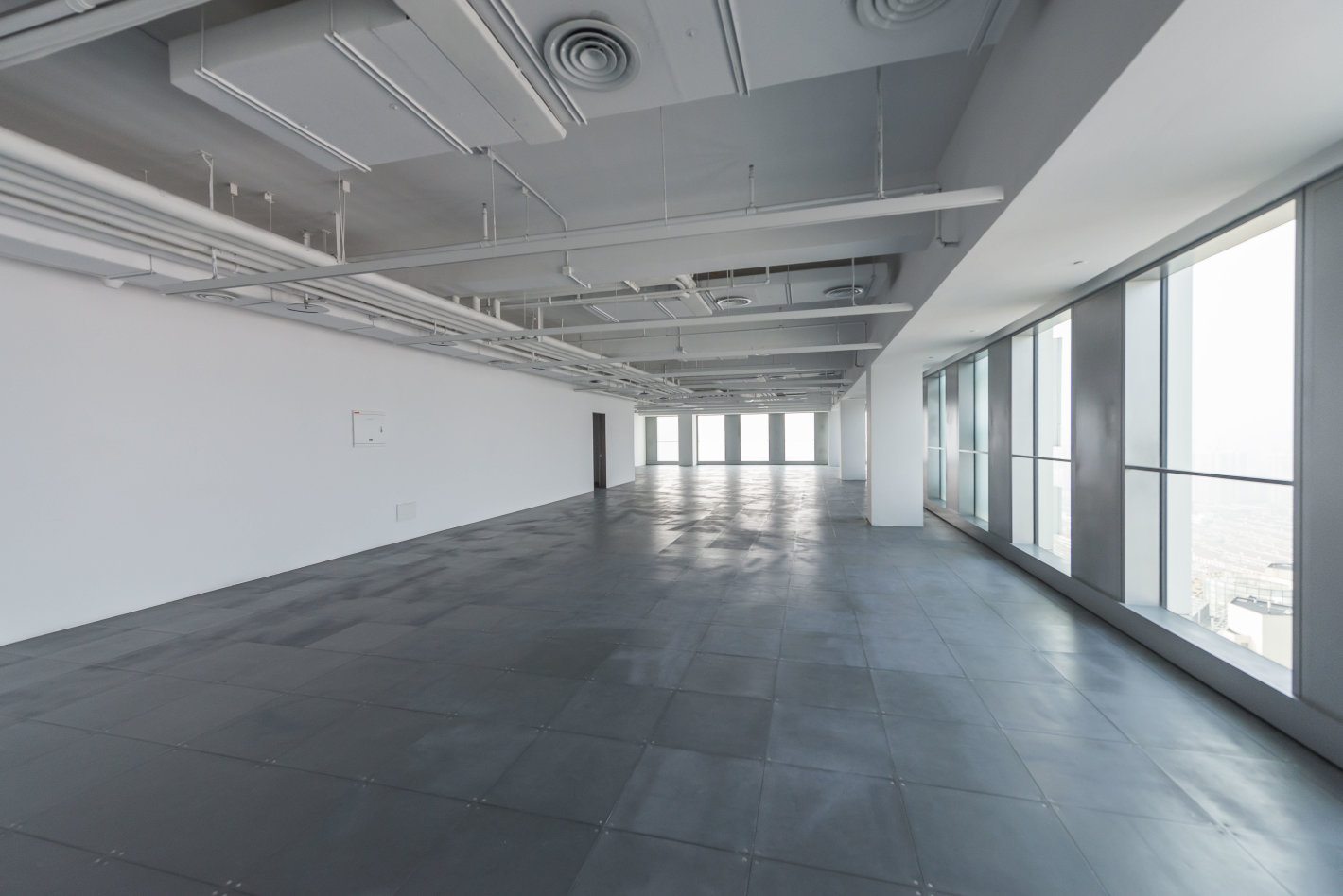 SOHO天山广场长宁 SOHO天山广场 768平米 中等装修