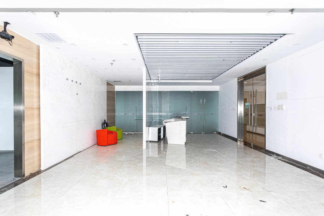 华滋奔腾大厦宝山 华滋奔腾大厦 247平米 中等装修