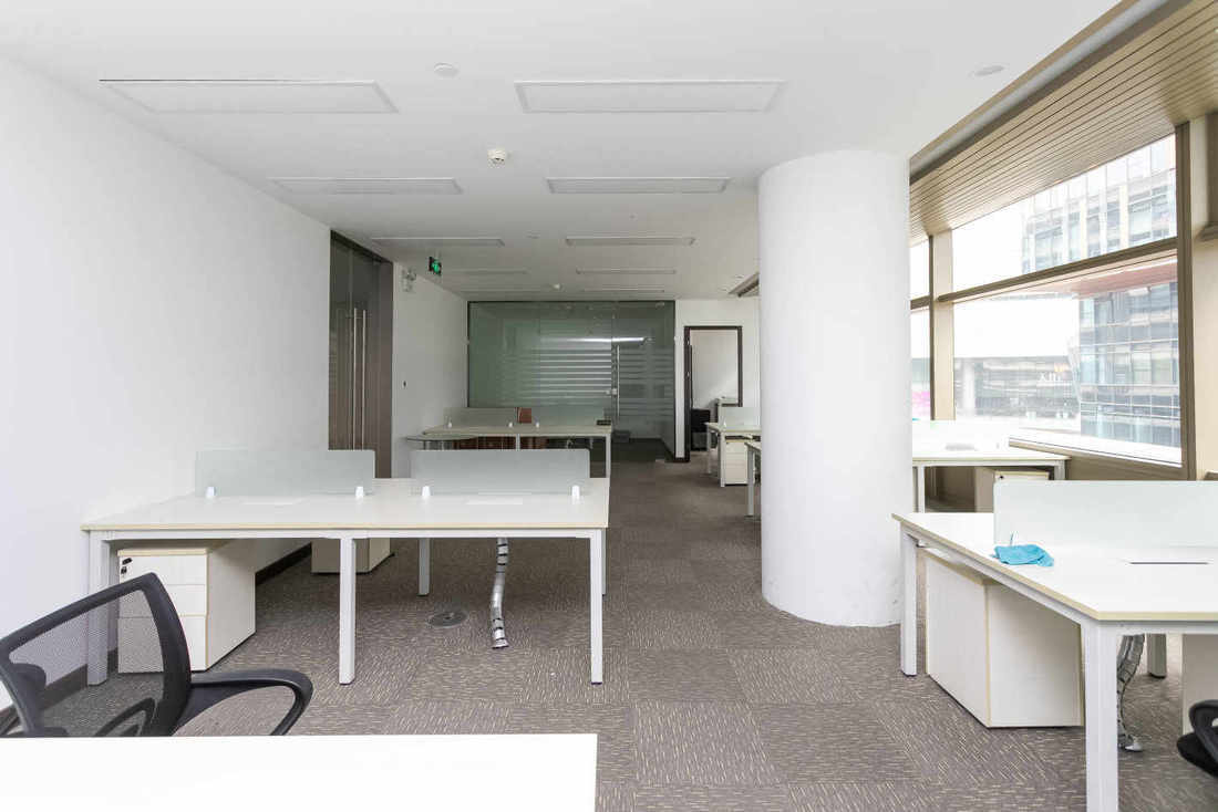 诺亚财富中心（原虹桥新地中心）长宁 诺亚财富中心（原虹桥新地中心） 611平米 简装修