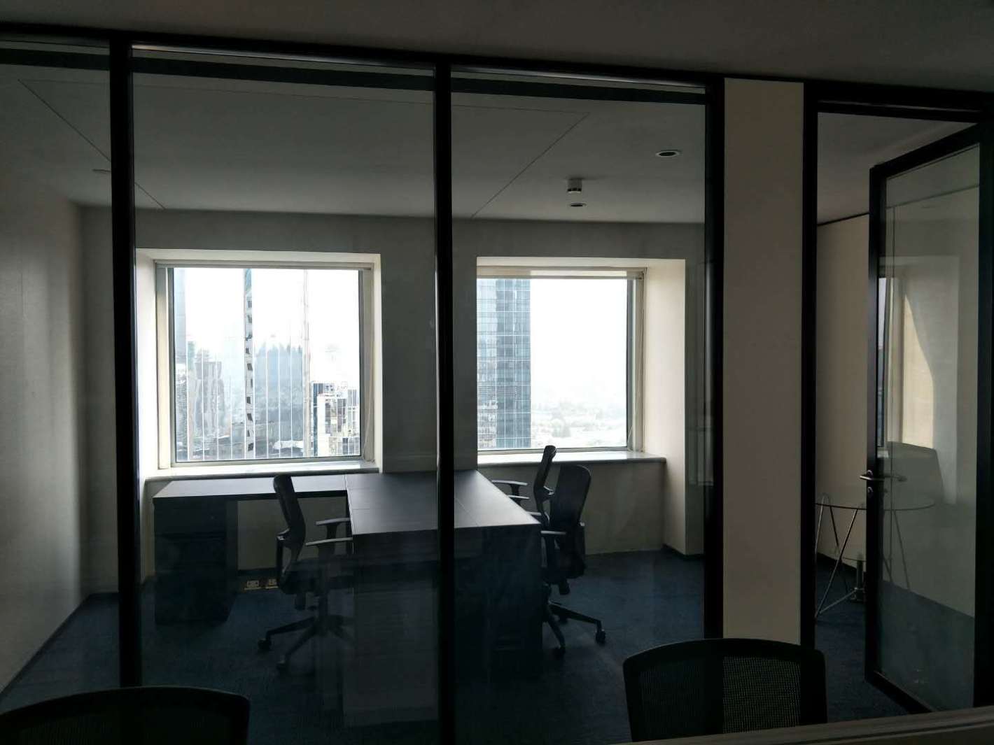 中欣大厦静安 中欣大厦 194平米 简装修