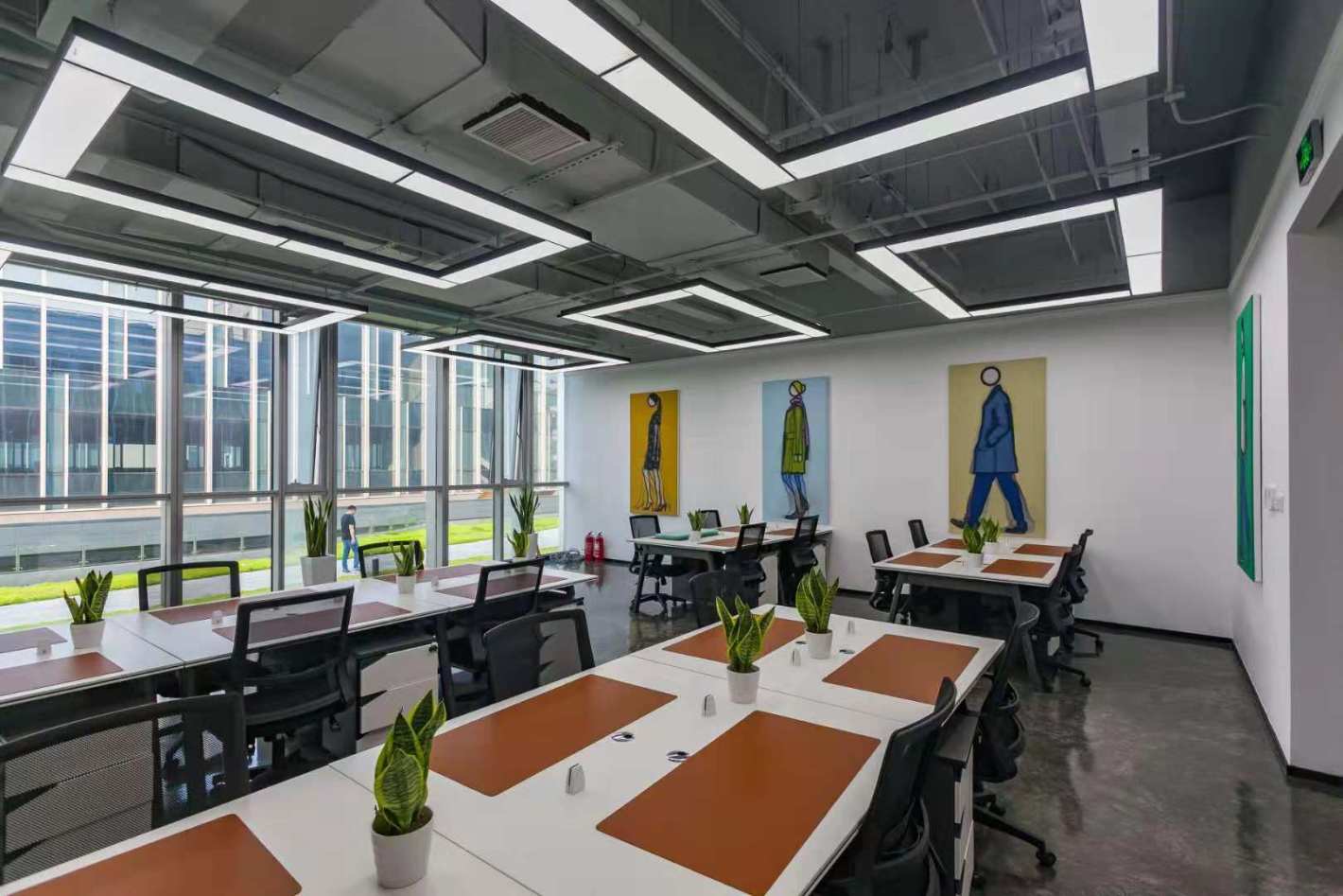 麦腾未来城90平米办公室出租-租金价格2.84元/m²/天