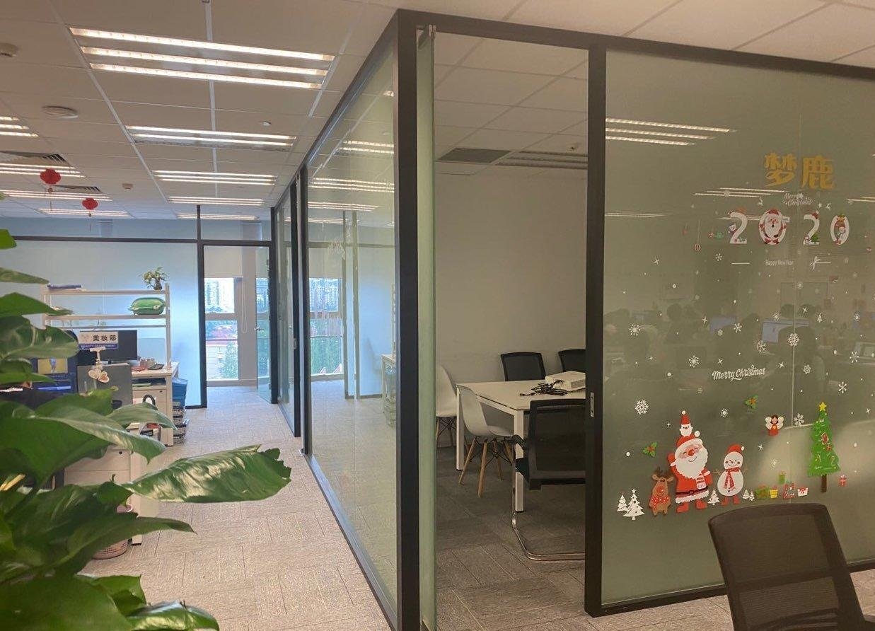 SOHO中山广场长宁 SOHO中山广场 345平米 简装修