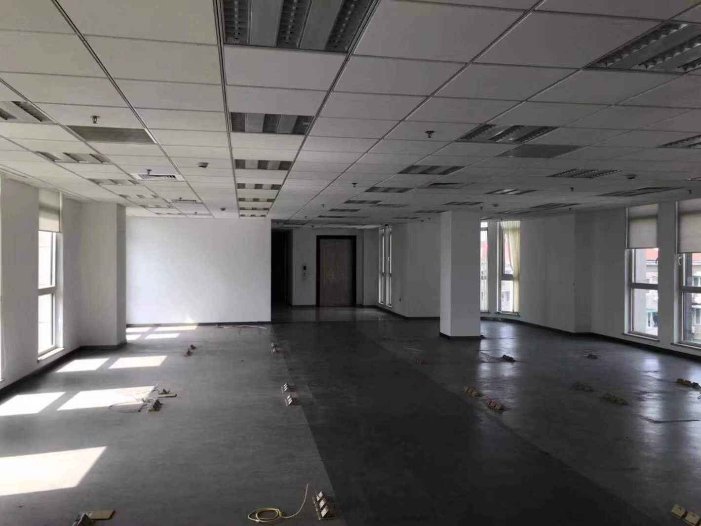 中欣大厦静安 中欣大厦 327平米 简装修