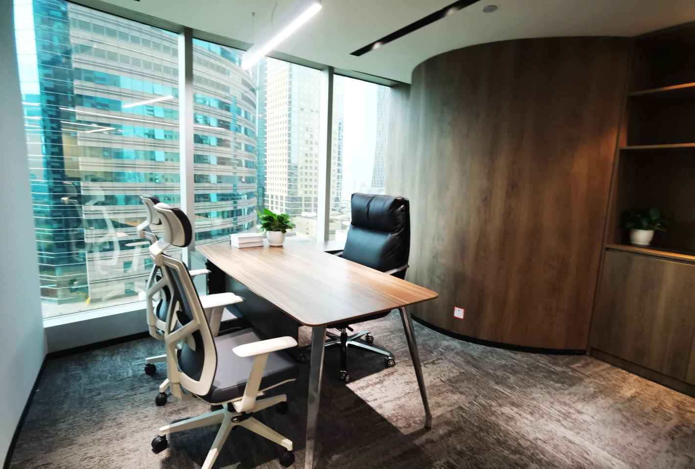 上海招商局大厦浦东 上海招商局大厦 140平米 简装修