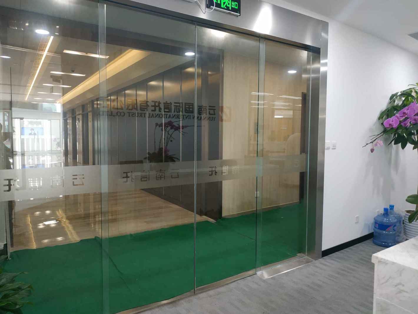 1788国际中心静安 1788国际中心 396平米 简装修