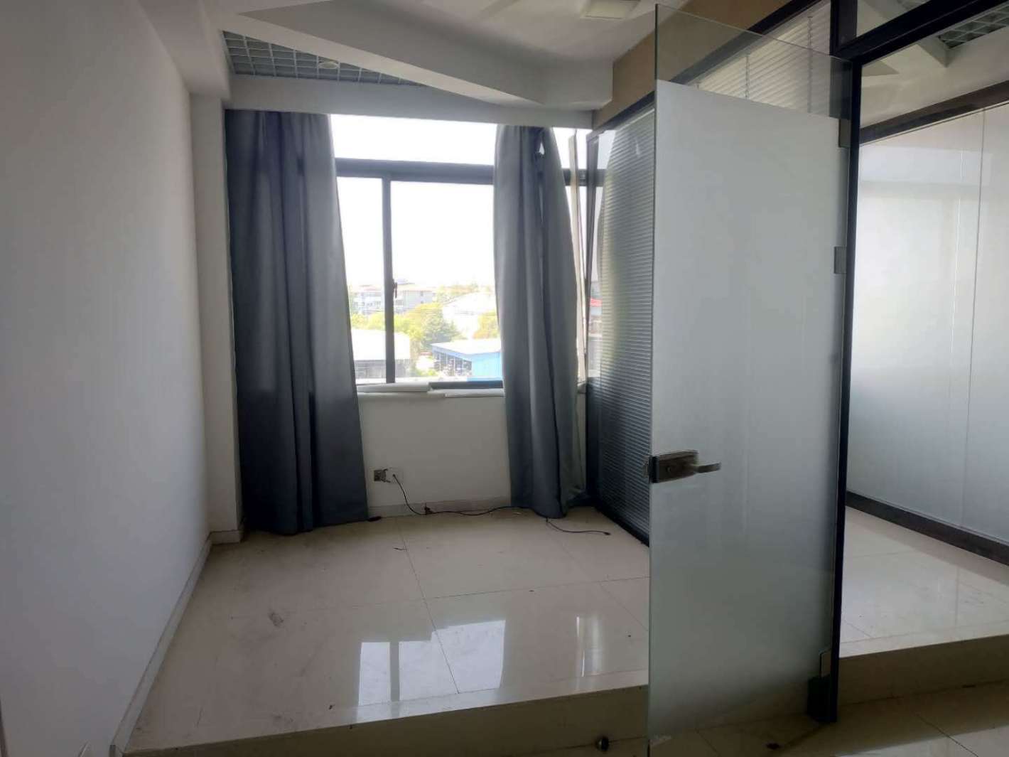 长江软件园宝山 长江软件园 109平米 中等装修