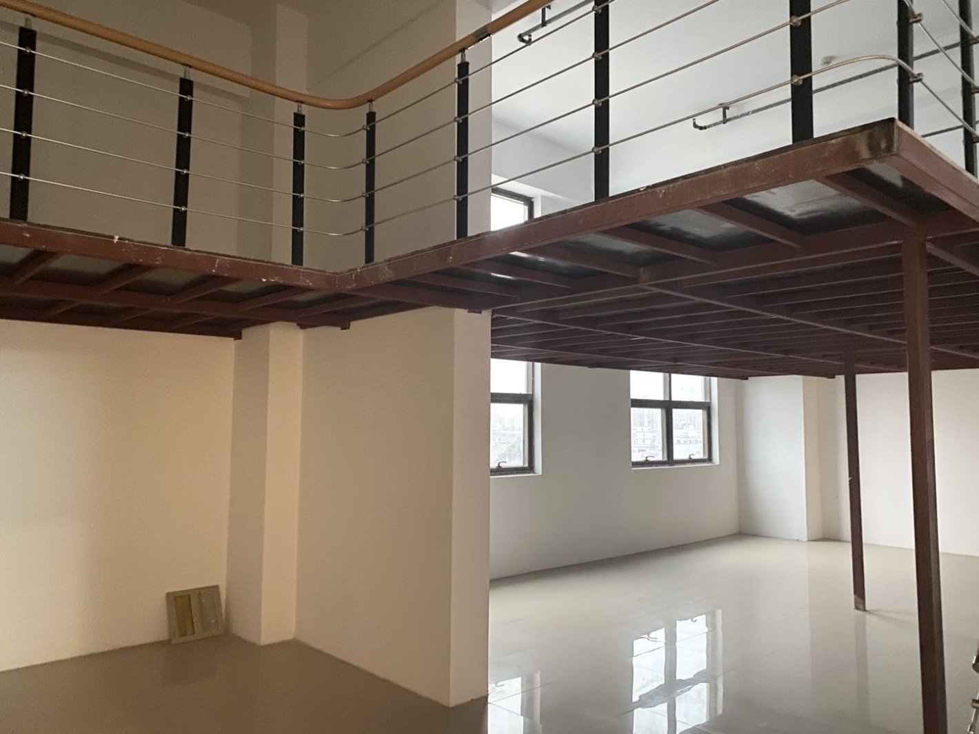 耀光中环国际广场普陀 耀光中环国际广场 117平米 简装修