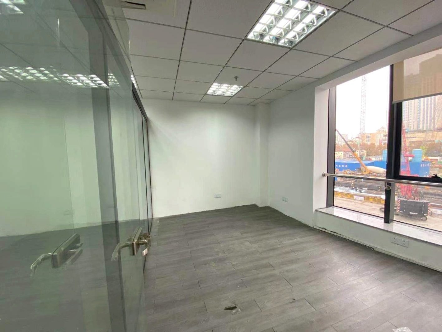 瑞金商务中心黄浦 瑞金商务中心 193平米 简装修