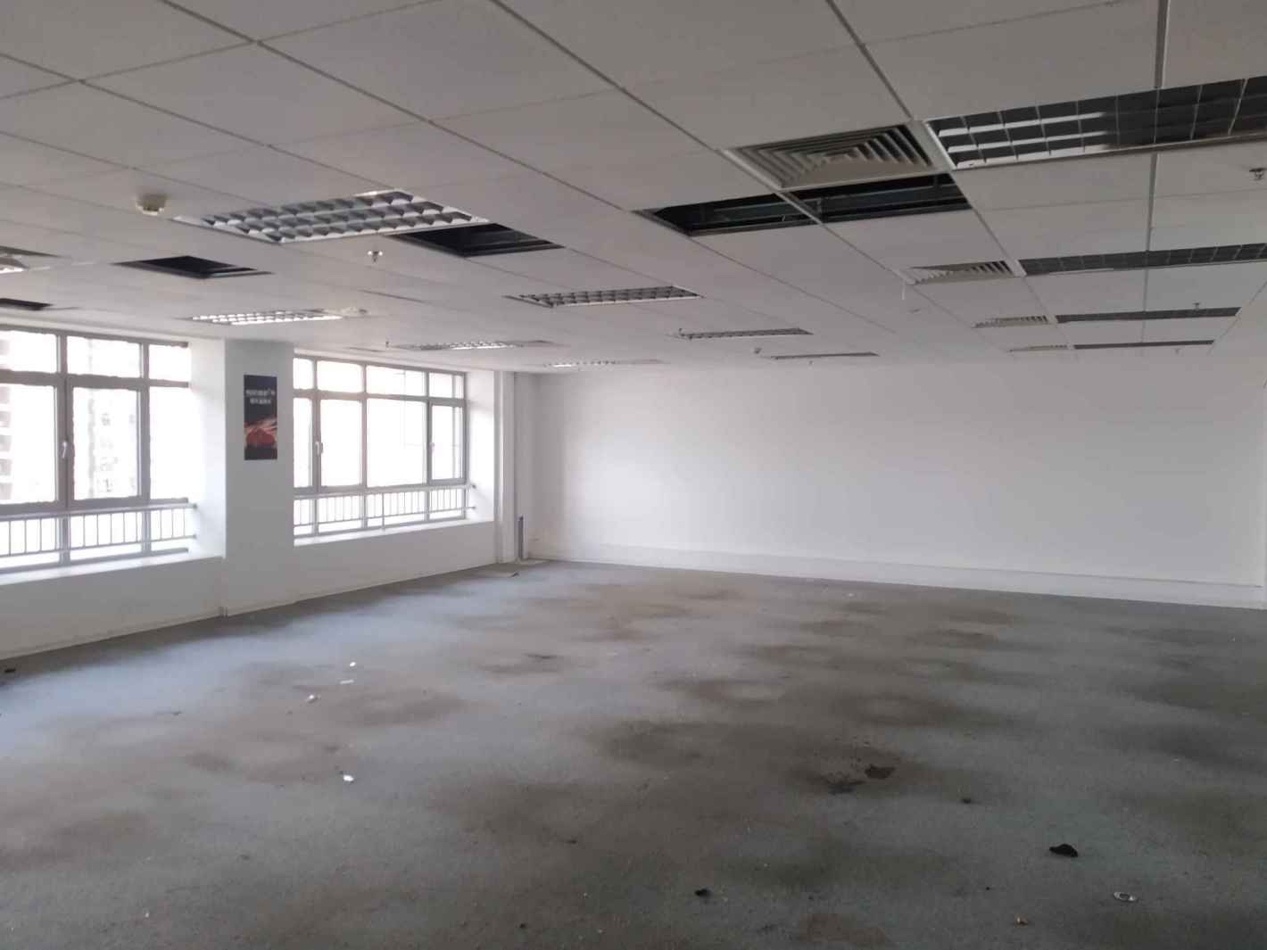 新城市中心广场普陀 新城市中心广场 168平米 简装修