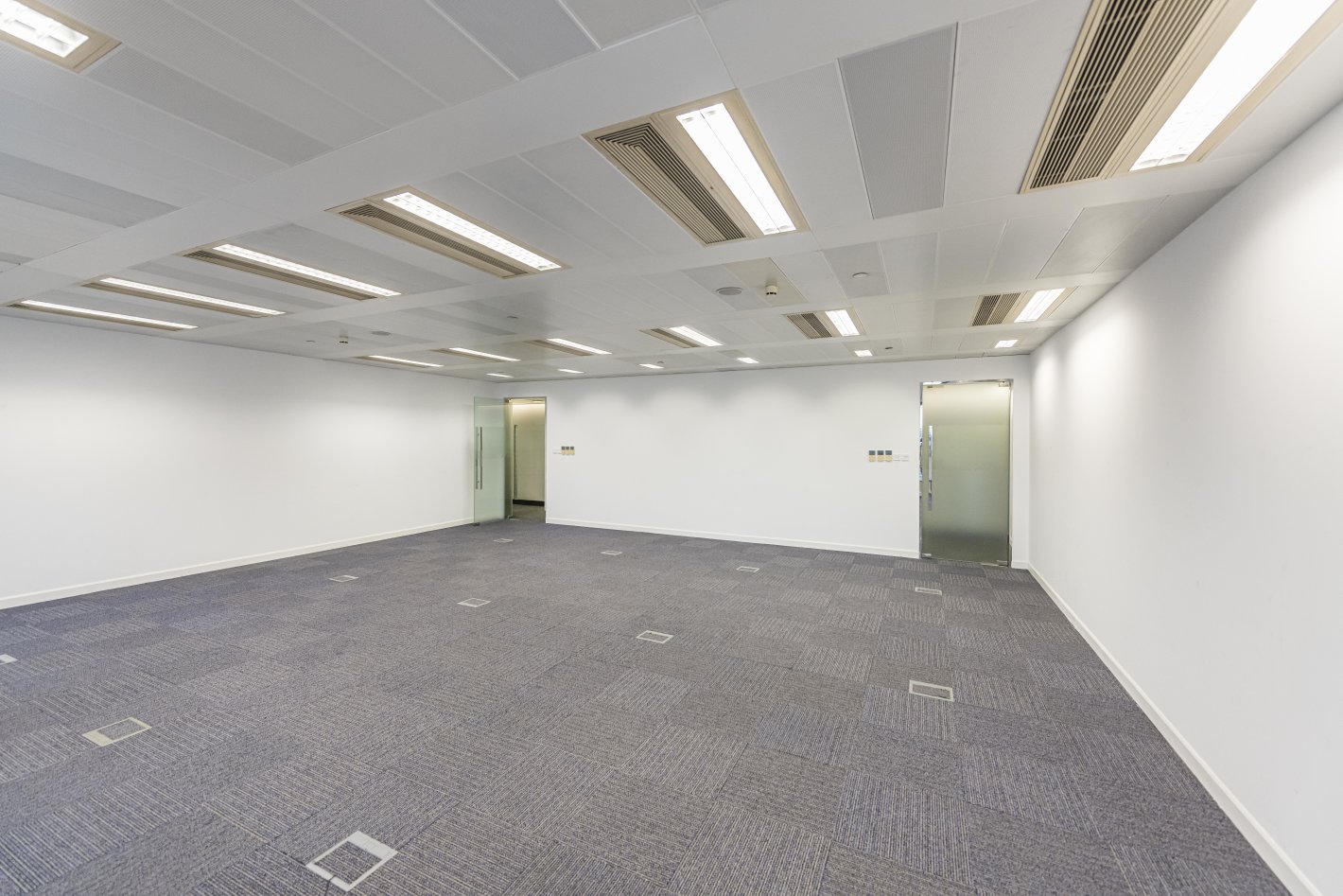 港汇恒隆广场徐汇 港汇恒隆广场 131平米 简装修