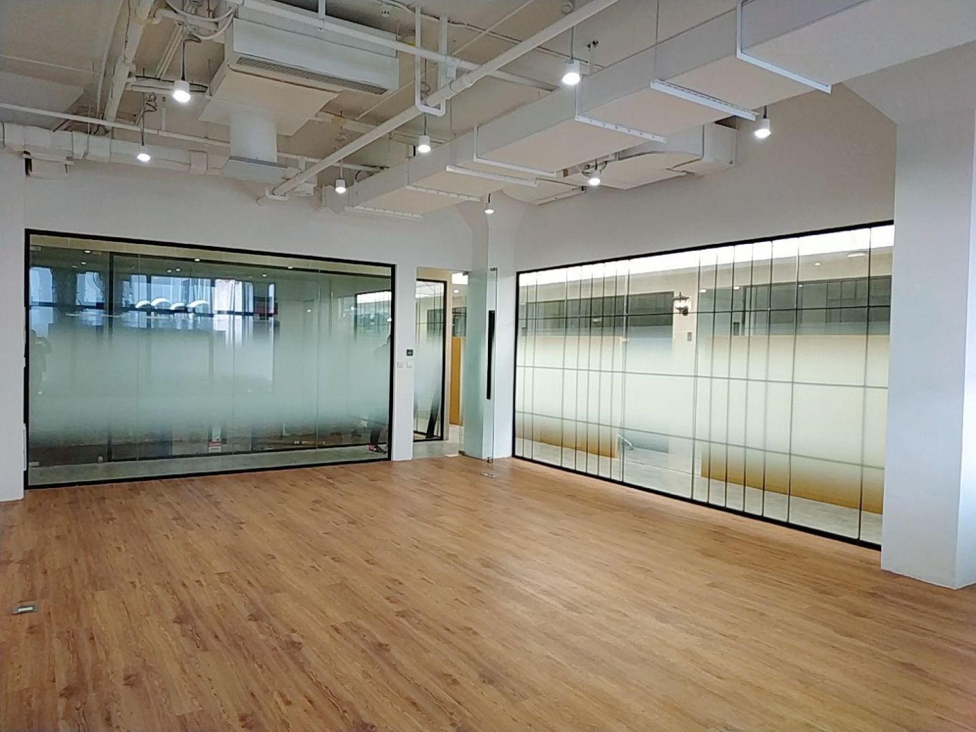 宝山新业坊源创宝山 宝山新业坊源创 107平米 简装修