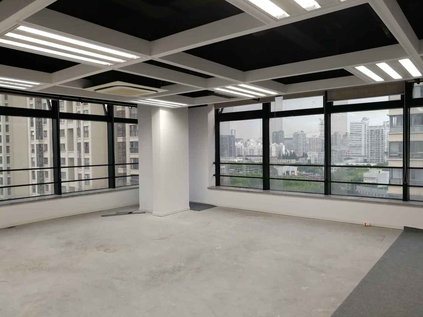华京商务大厦97平米办公室出租-租金价格4.58元/m²/天