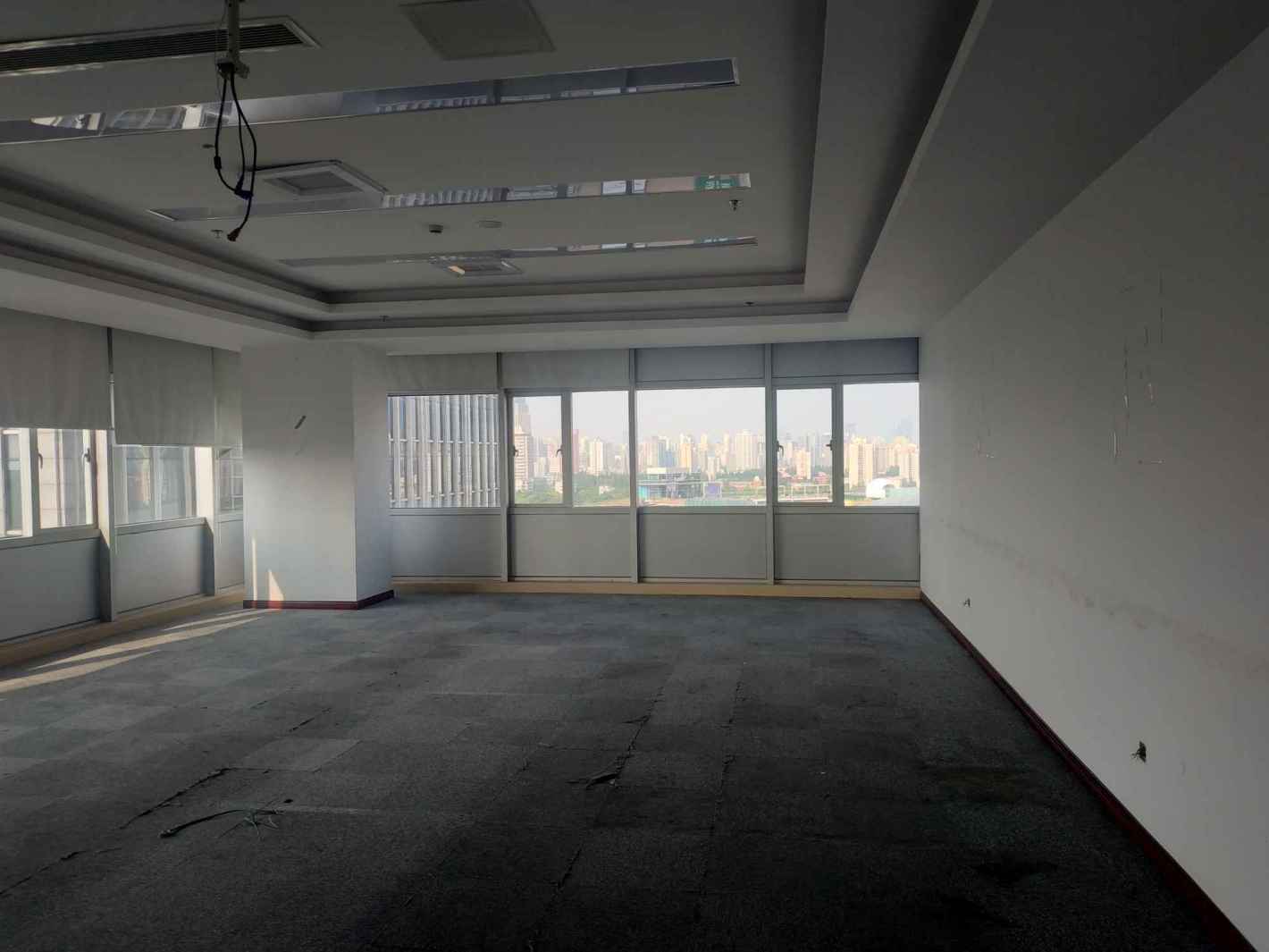 海亮大厦普陀 海亮大厦 137平米 精装修