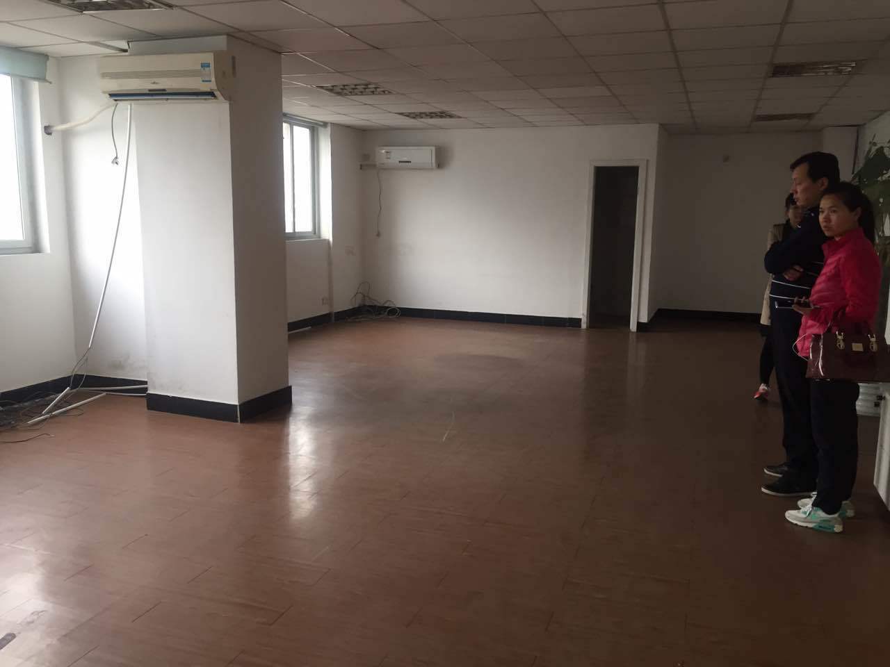 M+谊园徐汇 M+谊园 571平米 简装修