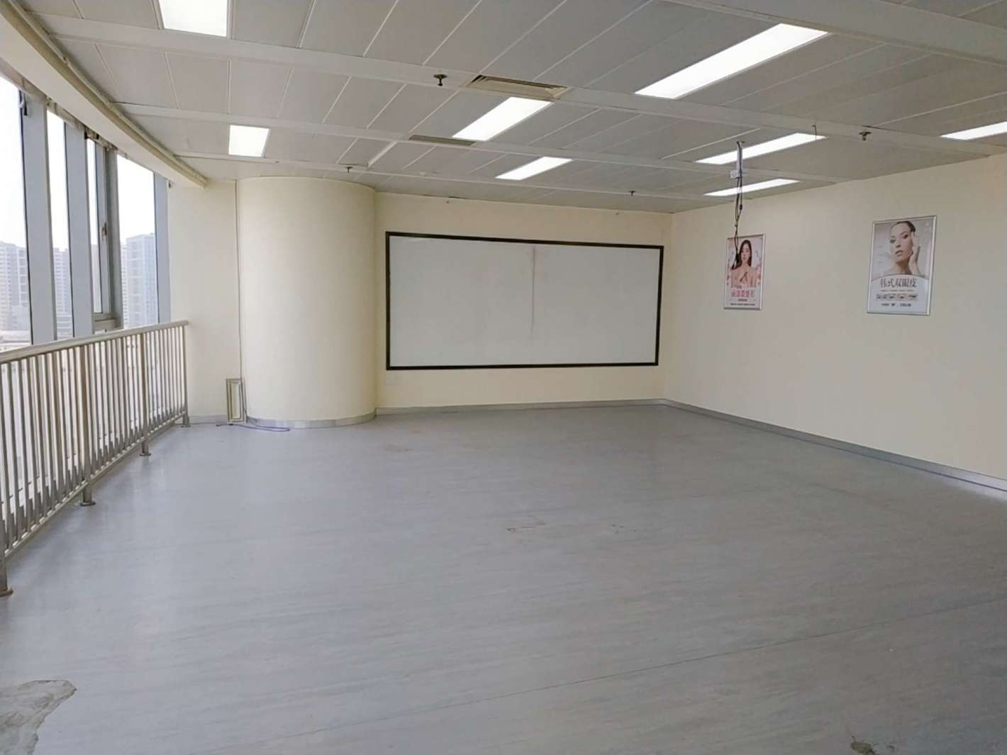 绿洲中环中心普陀 绿洲中环中心 173平米 简装修