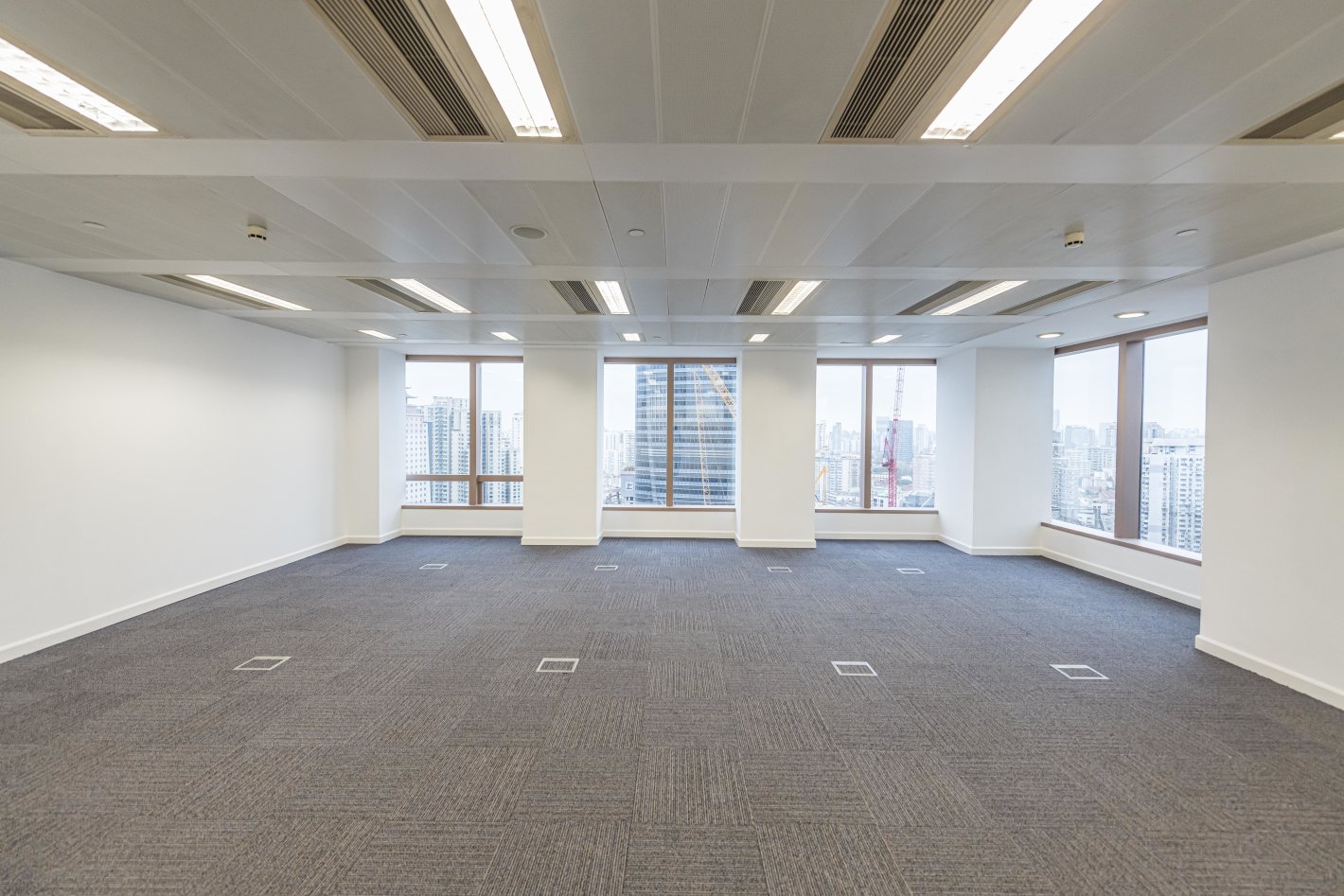 港汇恒隆广场徐汇 港汇恒隆广场 132平米 简装修