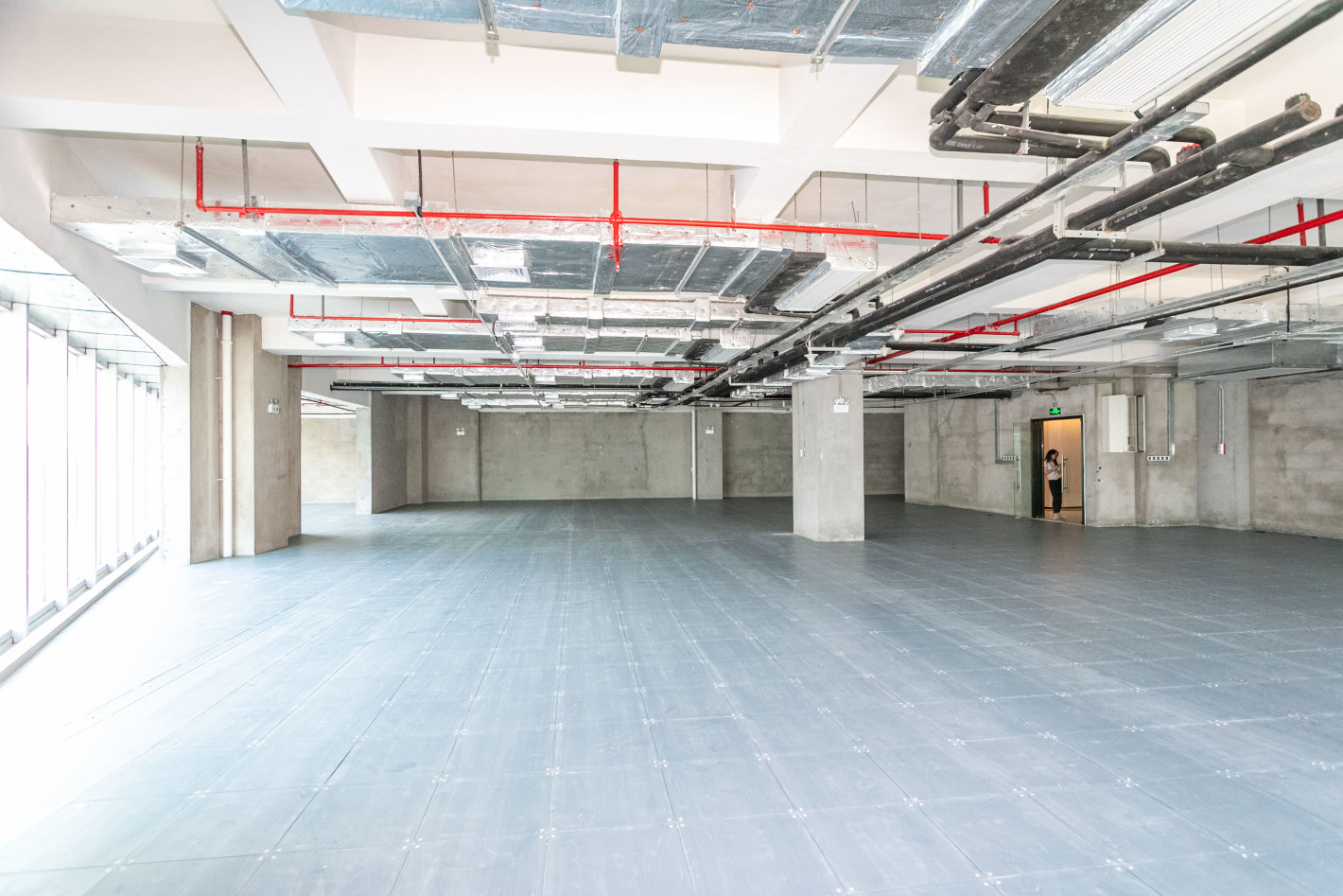 七宝宝龙城市广场闵行 七宝宝龙城市广场 593平米 简装修