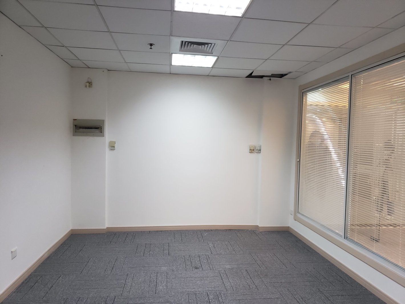 华敏·翰尊国际长宁 华敏·翰尊国际 230平米 精装修