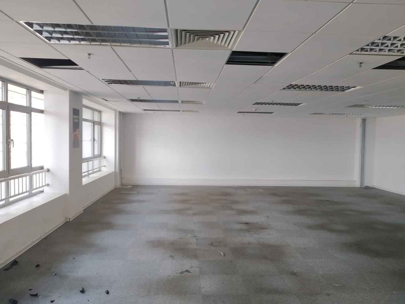 新城市中心广场普陀 新城市中心广场 168平米 简装修