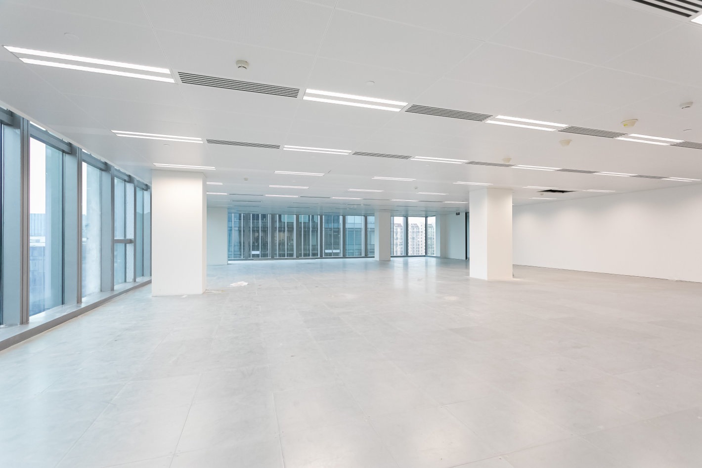 虹桥中骏广场长宁 虹桥中骏广场 490平米 简装修