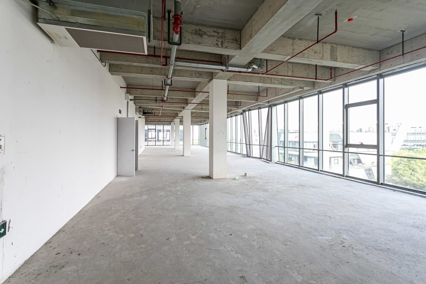 虹桥正荣中心长宁 虹桥正荣中心 410平米 毛坯