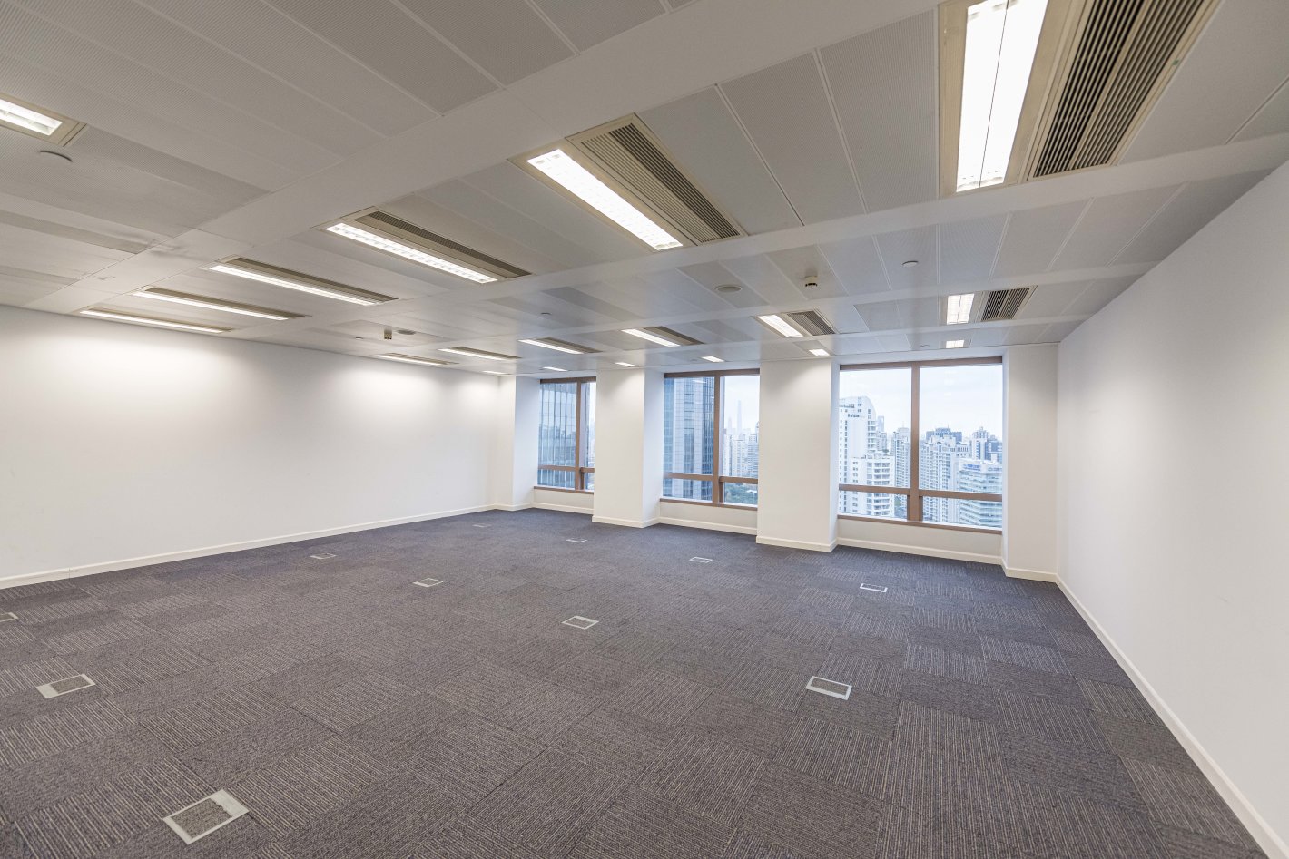 港汇恒隆广场徐汇 港汇恒隆广场 131平米 简装修