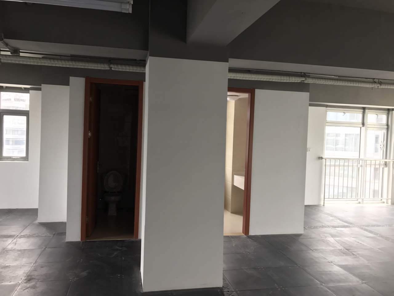 上海绿地中心徐汇 上海绿地中心 203平米 简装修