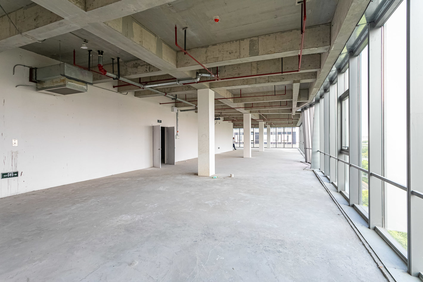 虹桥正荣中心长宁 虹桥正荣中心 410平米 毛坯