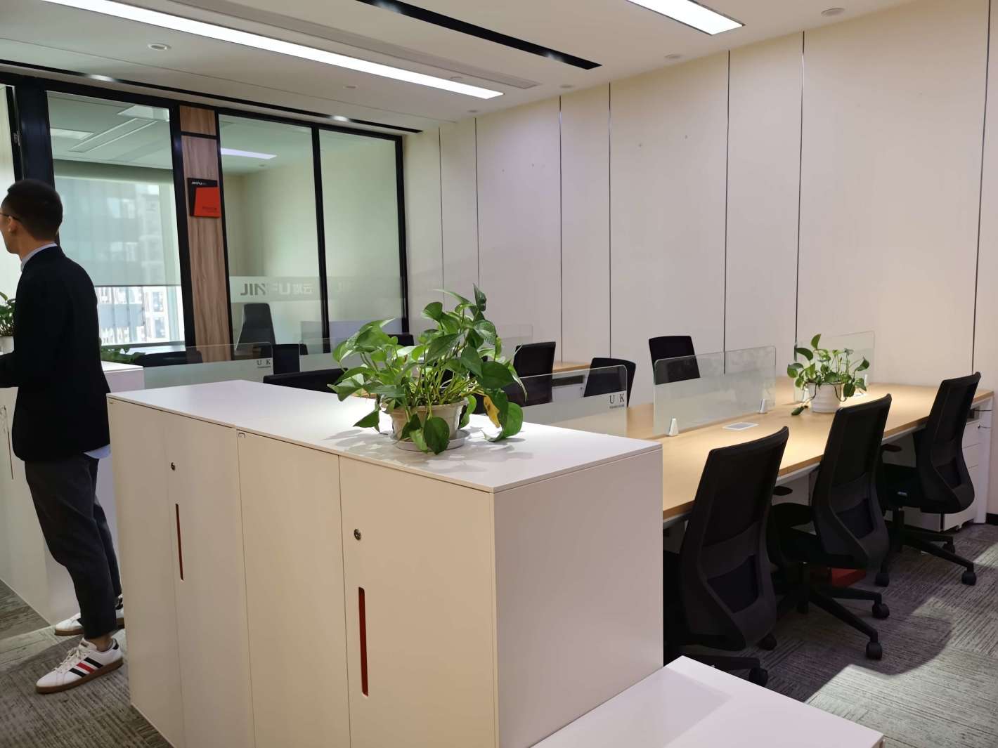 星荟中心虹口 星荟中心 185平米 精装修