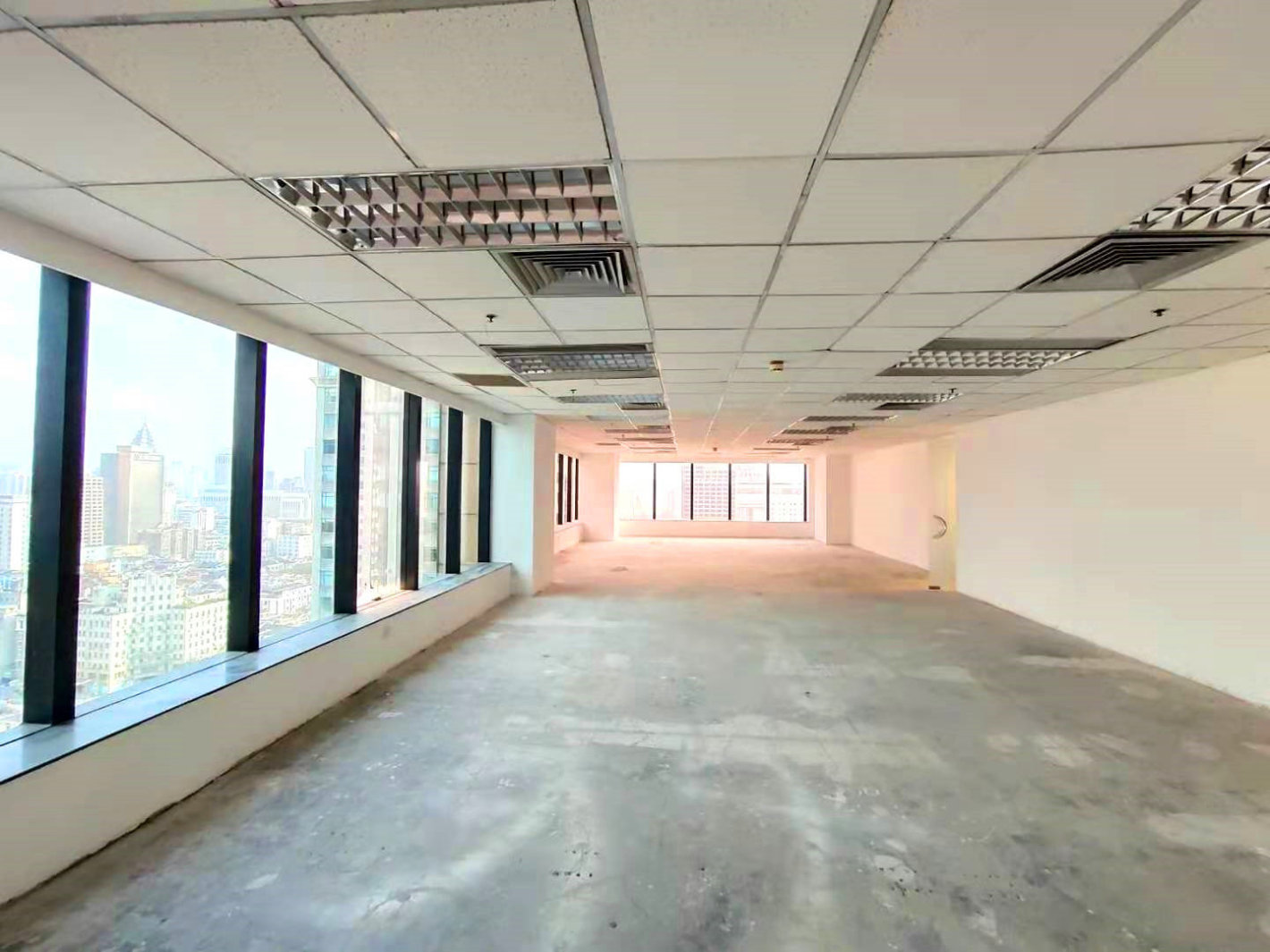 申亚金融广场长宁 申亚金融广场 229平米 简装修