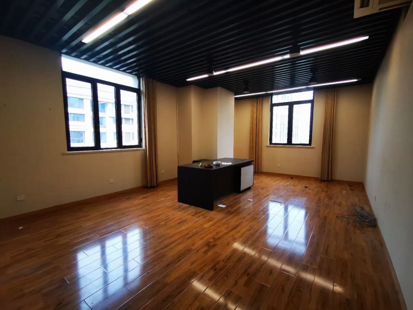 星汇广场二期杨浦 星汇广场二期 286平米 中等装修