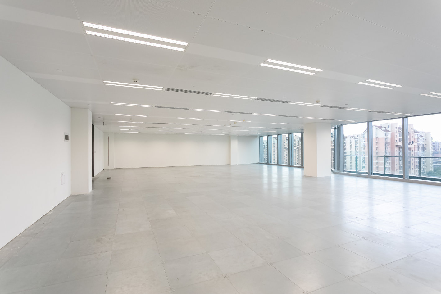 虹桥中骏广场长宁 虹桥中骏广场 366平米 毛坯